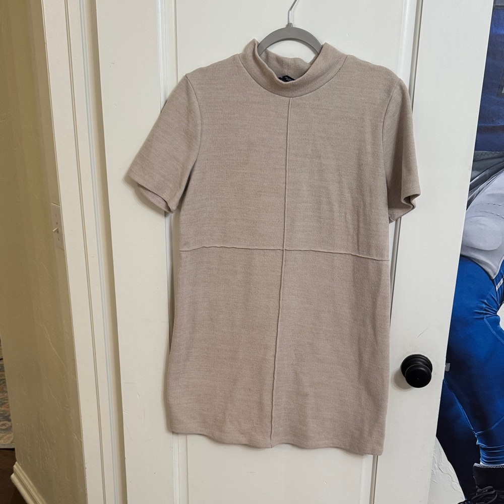 Beige Short Sleeve Turtleneck Sweater